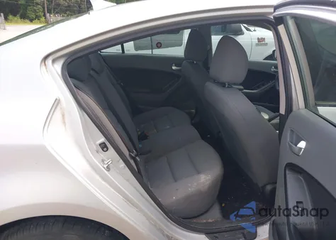 2017 Kia Forte Lx z USA, uszkodzony, nr VIN 3KPFK4A71HE073100